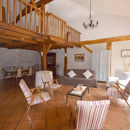 Maison Ancienne Restauree - Clevacances 2 Cles